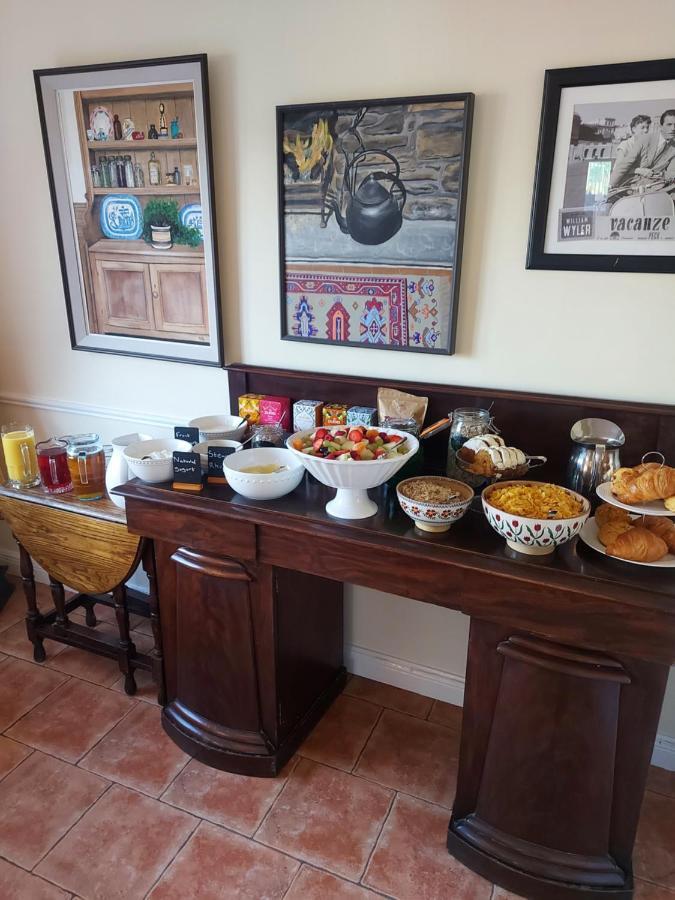 Ashe'S Accommodation Dingle Bagian luar foto