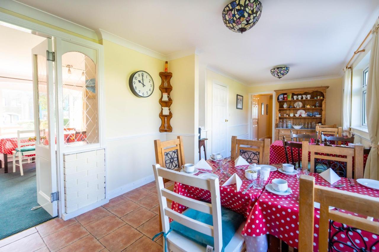 Ashe'S Accommodation Dingle Bagian luar foto